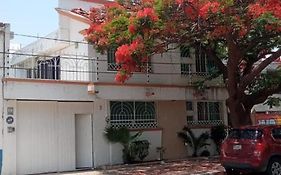 Casa Flamboyant